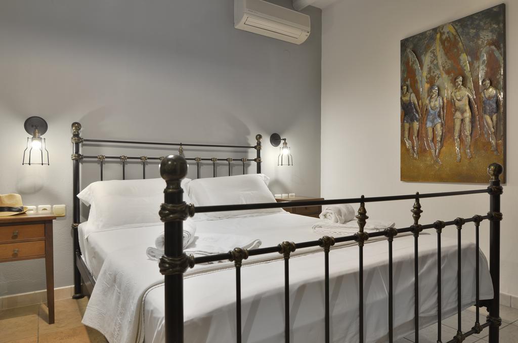 Niriides Luxury Apartments Sívota Habitación foto
